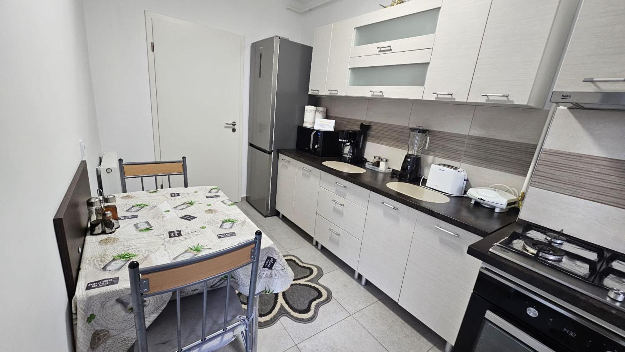 Elissa Apartment Braşov Esterno foto