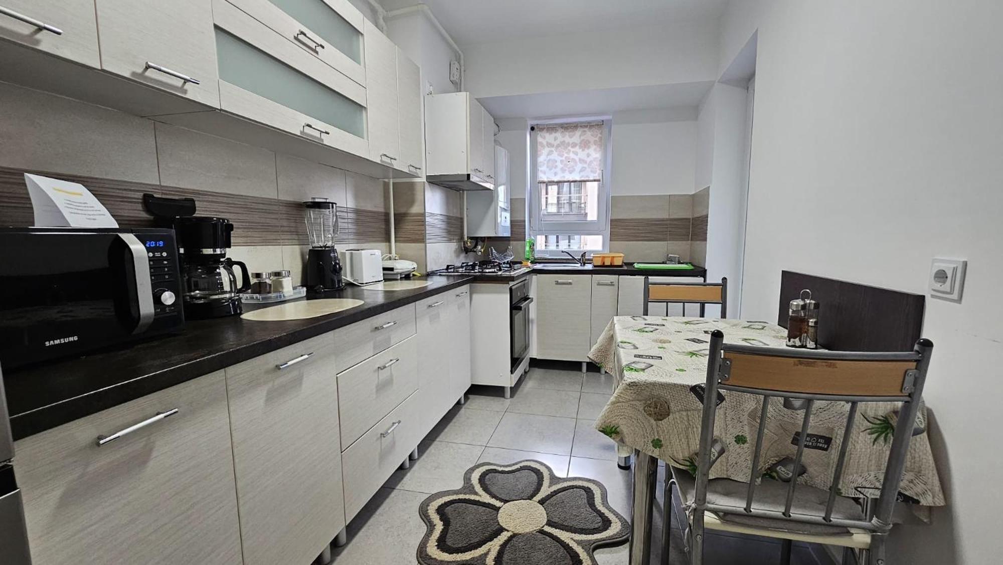 Elissa Apartment Braşov Esterno foto